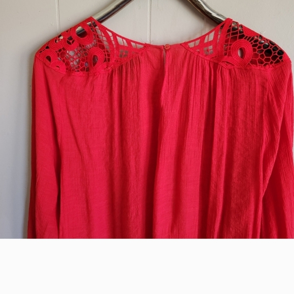 3/$15 Lane Bryant lace insert yoke blouse red lightweight textured fabric 18/20 - Picture 5 of 11